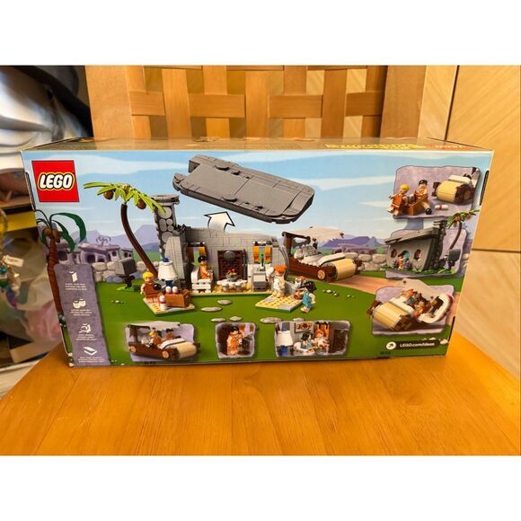 Lego Ideas The Flintstones 21316 Bedrock New And Sealed - Picture 3 of 5